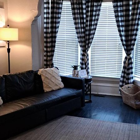 Beautiful Downstairs 1Bed 1Bth Charmer- Pet Friendly Michigan City Εξωτερικό φωτογραφία